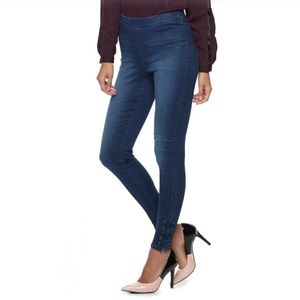 Jennifer Lopez Midrise Pull On Jeggings 